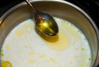 オリーブオイルの塩シャーベット オリーブとヴァニラのオイルソース